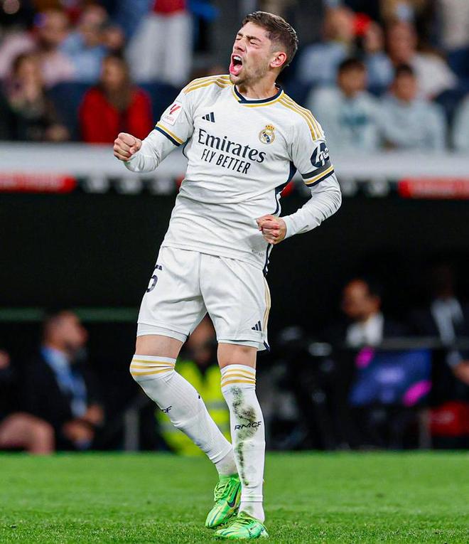 是他亲密的 是他亲密的