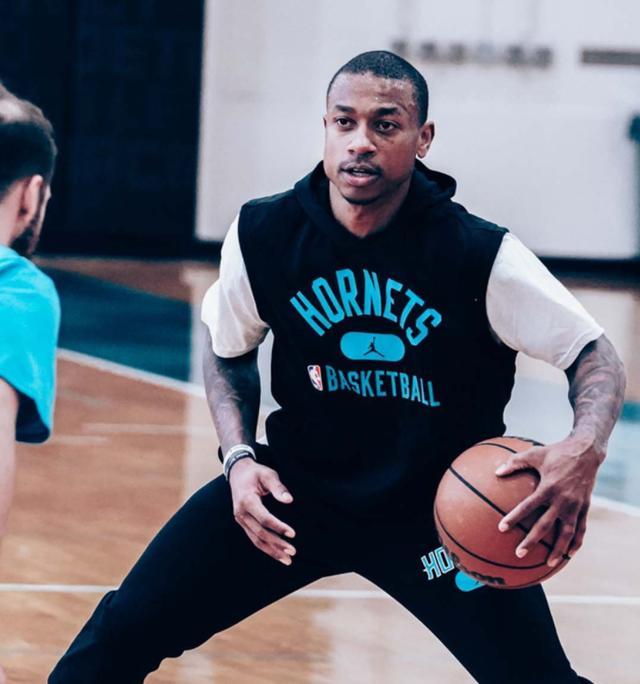 亚队的核心 亚队的核心