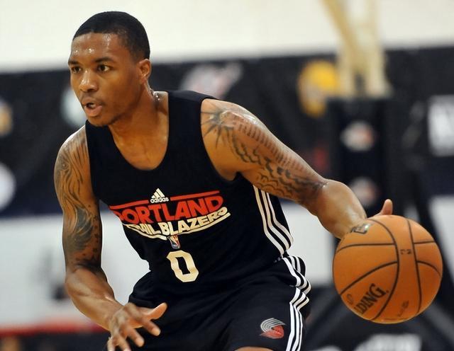 场对波尔图 场对波尔图