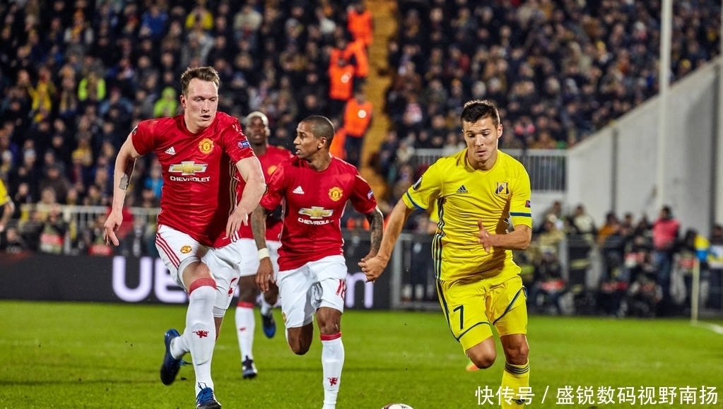 顶级后卫的 顶级后卫的