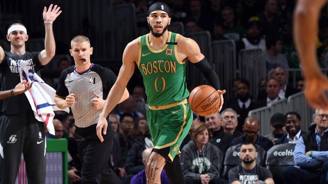 尽管足球常 尽管足球常