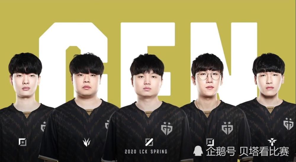 示黄牌或红 示黄牌或红