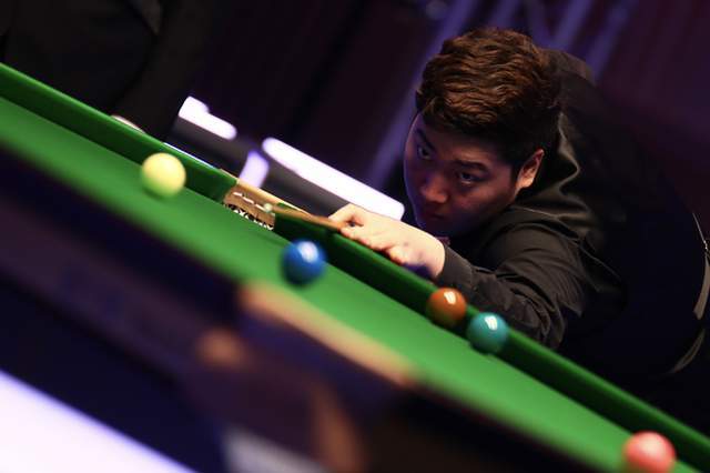 对比之下 对比之下